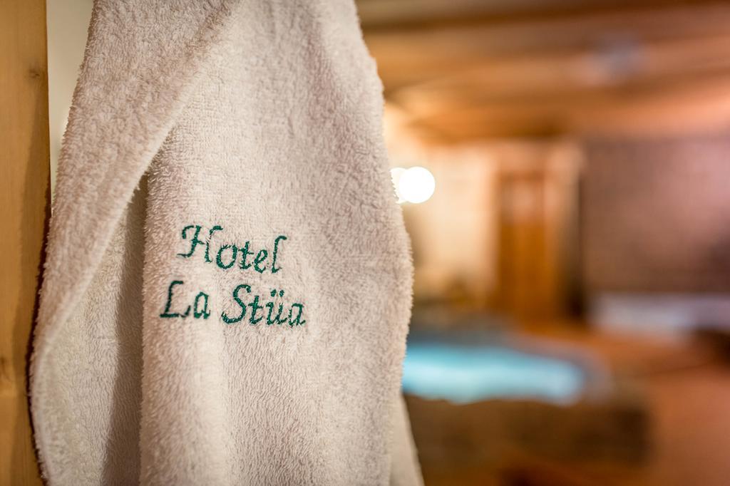 La Stua Hotel Сан Касиано Екстериор снимка